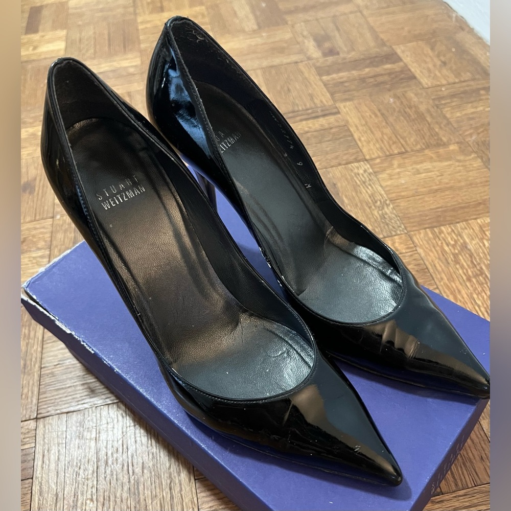 Stuart Weitzman Patent Leather Pumps Sz. 9